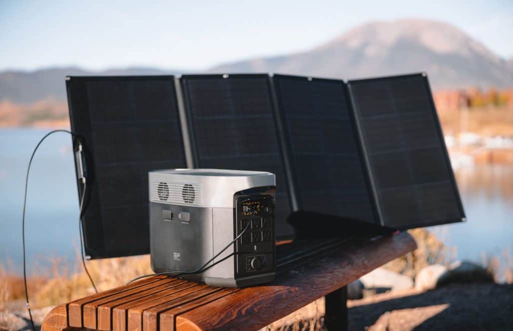 elettrificatore per recinti con pannello solare