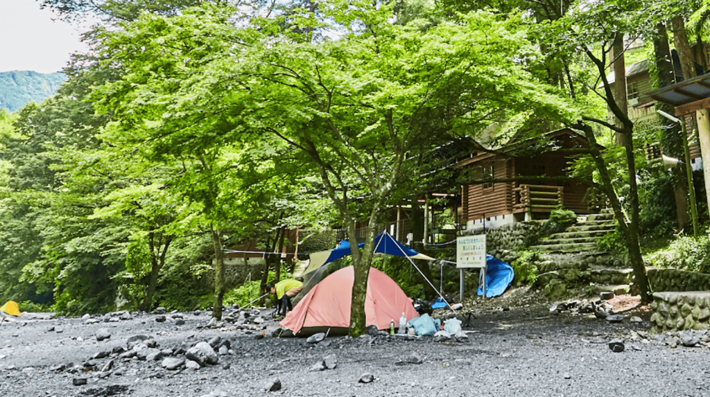 冬 キャンプ 場