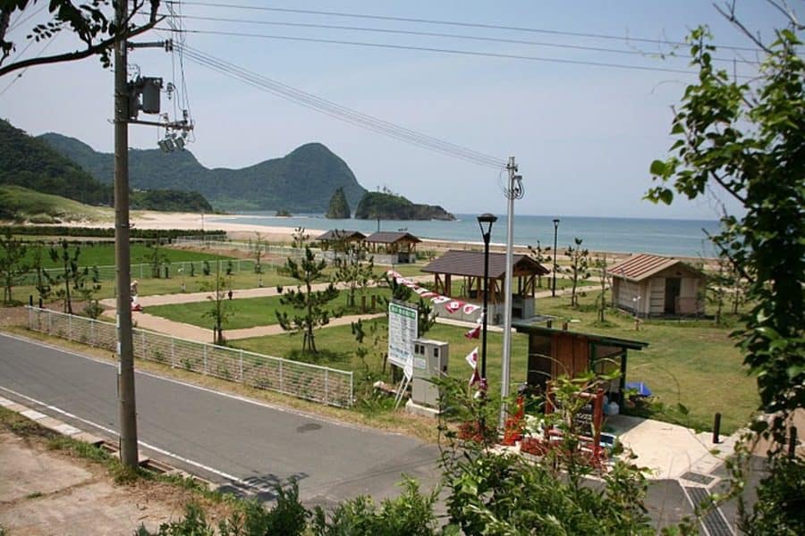 海 沿い キャンプ 場 関西