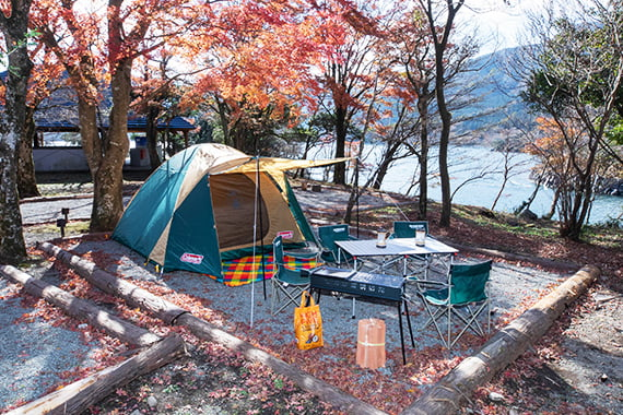 芦ノ湖キャンプ村レイクサイドヴィラ