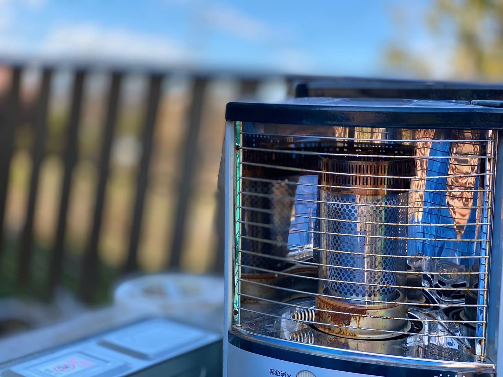 冬キャンプで活躍するおすすめの小型ストーブ10選！石油・ガス・電気