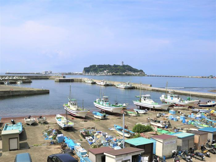 腰越港