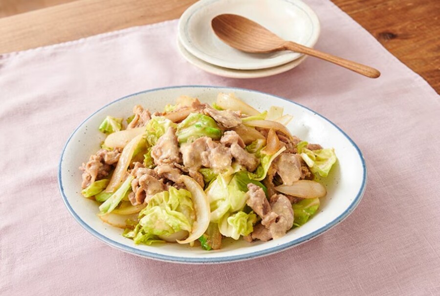 春キャベツとヨーグルトみそ漬け豚炒め