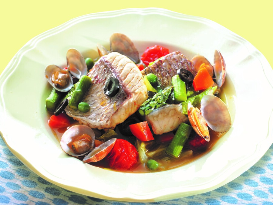 鯛と春野菜のアクアパッツァレシピ