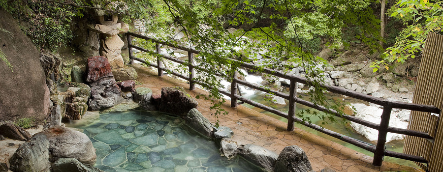 大阪 摂津峡 花の里温泉 山水館