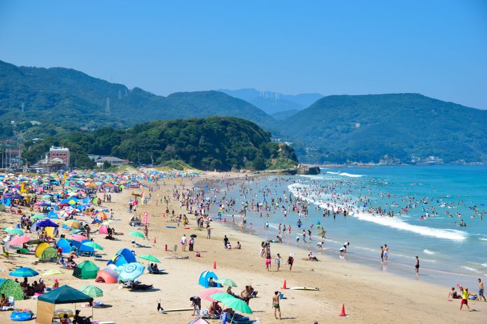 海水浴 テント
