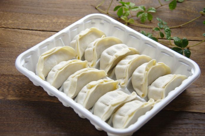キャンプ 冷凍食品