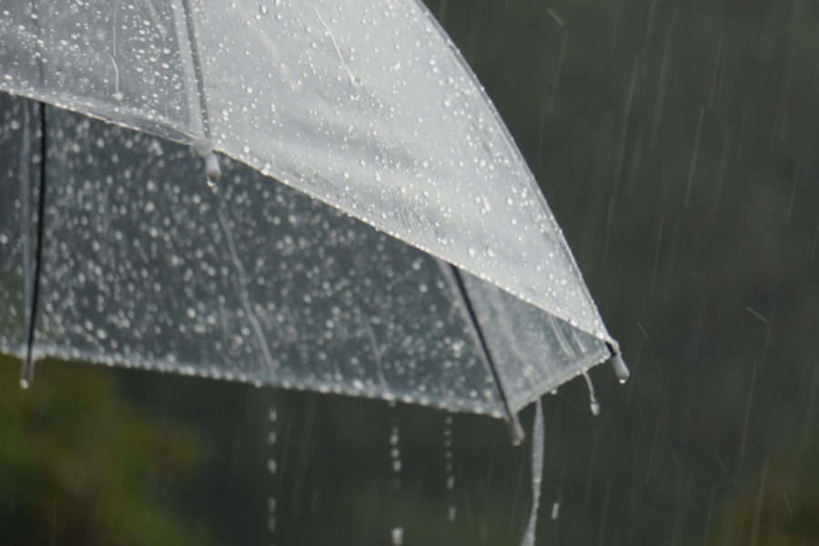 梅雨前線