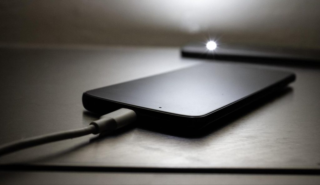急速充電 ワイヤレス 充電器 デメリット
