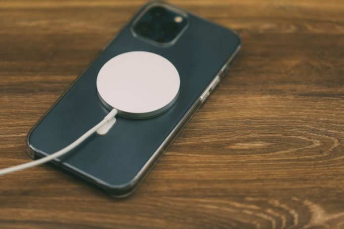 magsafe モバイル バッテリー