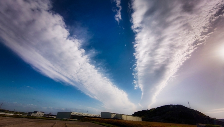 地震雲 とは どんな 雲