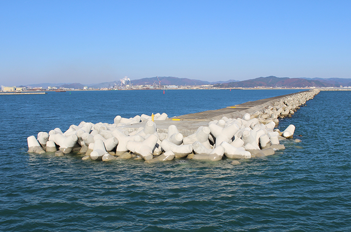 塩釜沖堤