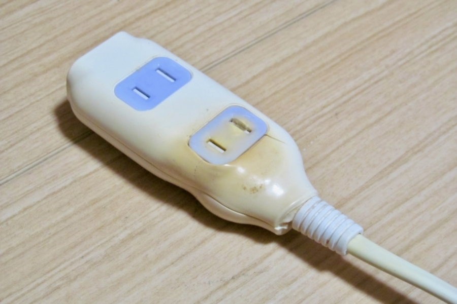 過電流　生じる　原因