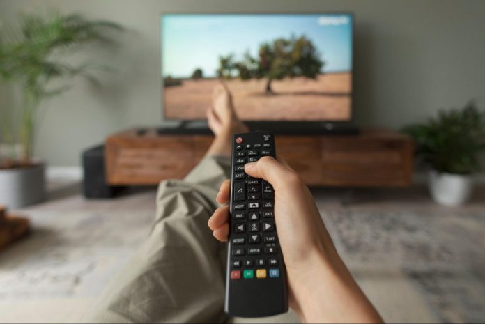 テレビ 電源 点滅