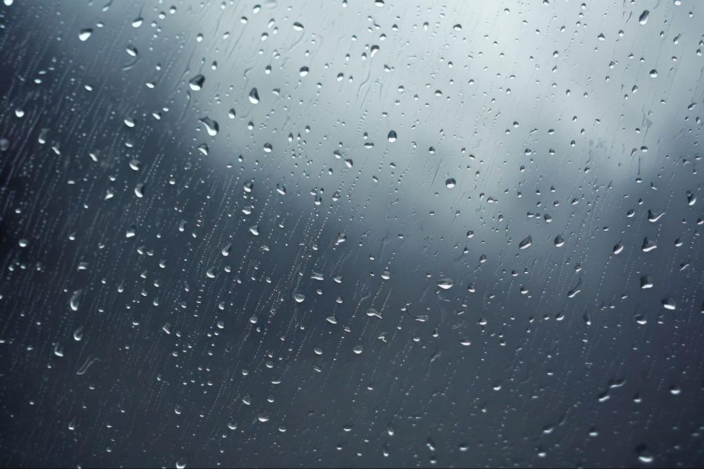 台風 頭痛 質問