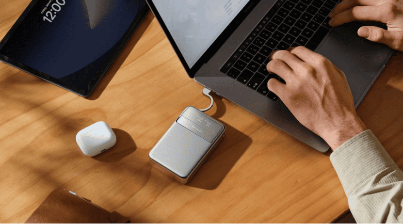 EcoFlow high-capacity power bank charging laptop