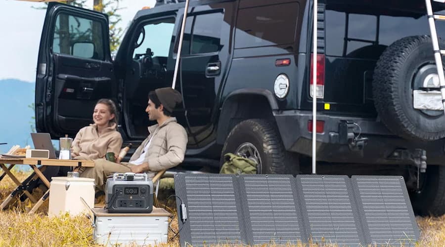 Camping off-grid with EcoFlow portable solar panel and power station