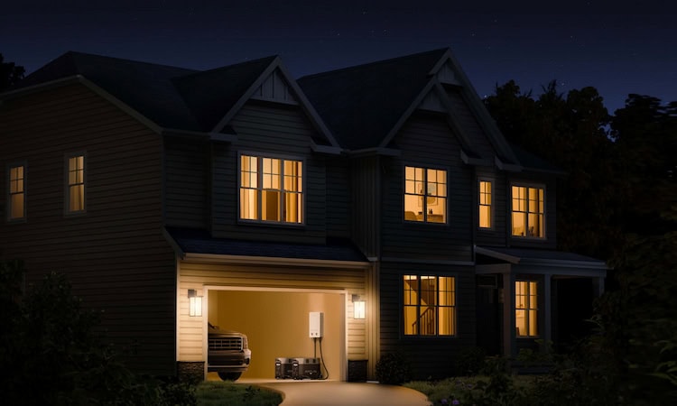 Staying powered during blackout with EcoFlow DELTA Pro home backup system